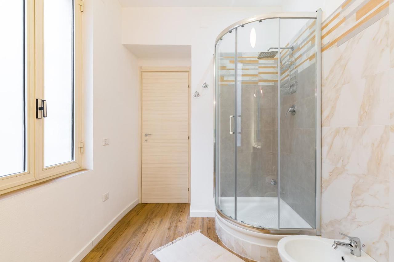 Barrio 133 - Double Bedroom In Center By Napoliapartments Exterior foto