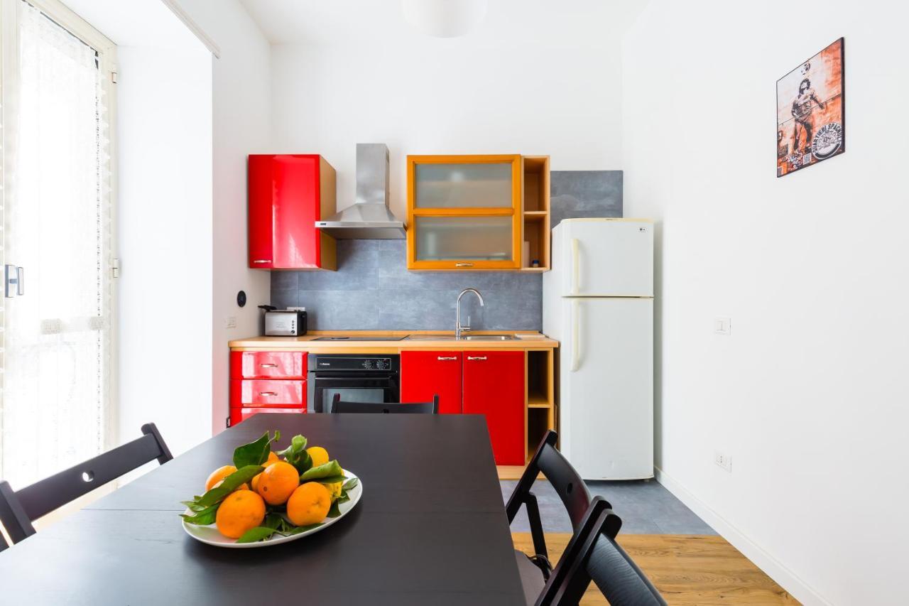 Barrio 133 - Double Bedroom In Center By Napoliapartments Exterior foto
